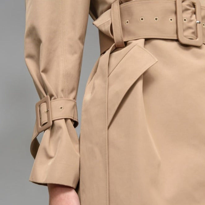 Basic structure signature trench coat