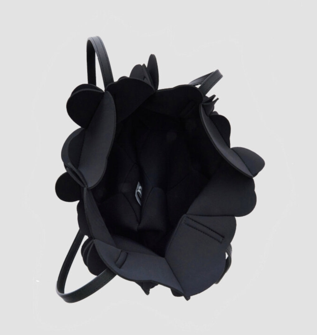 Neoprene flower shoulder bag black