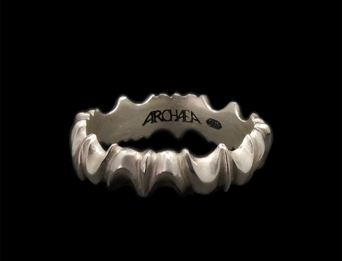 Cuspid ring