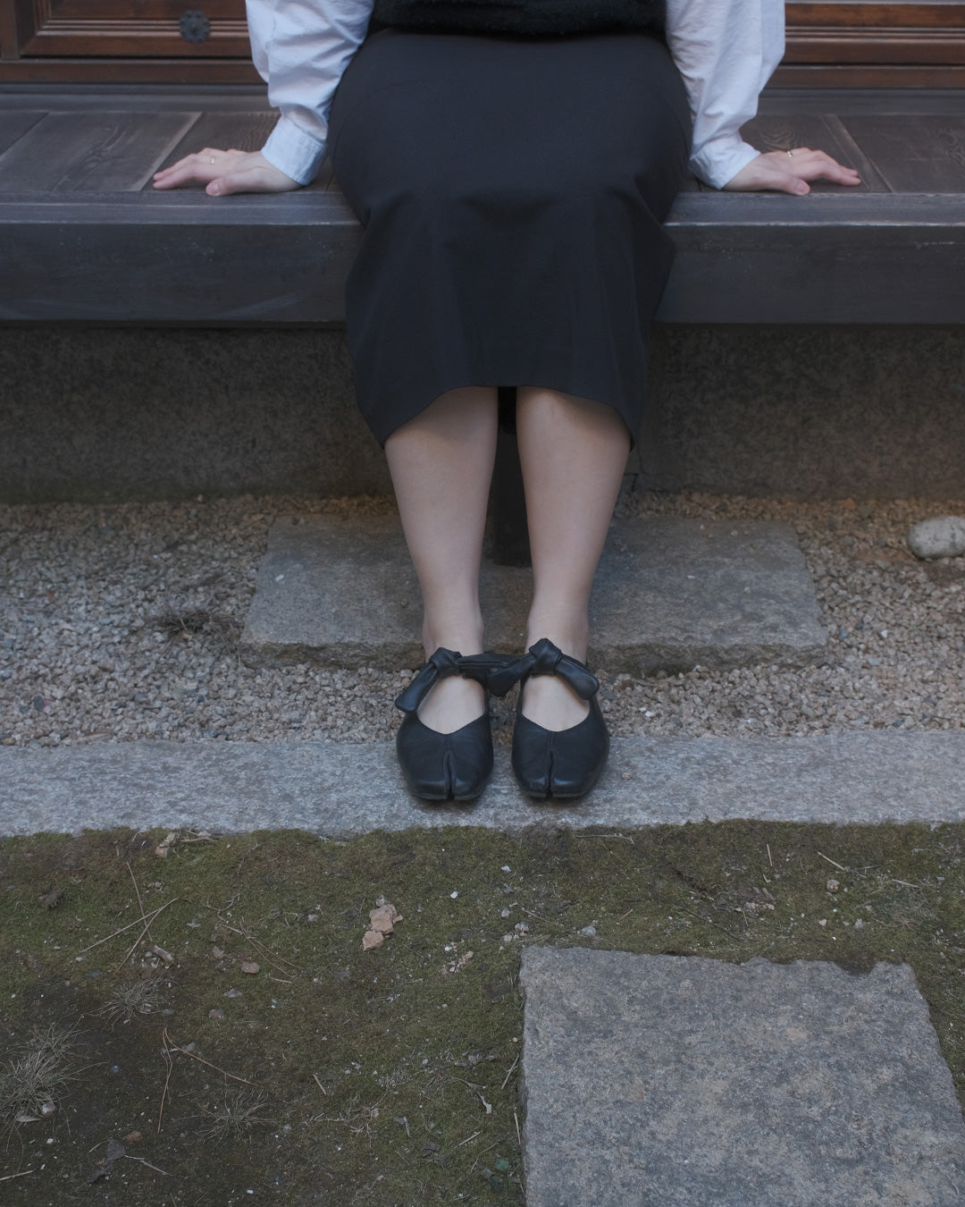 Maki lamb skin flats