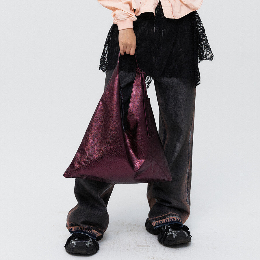 A Pack leather shoulder bag plum