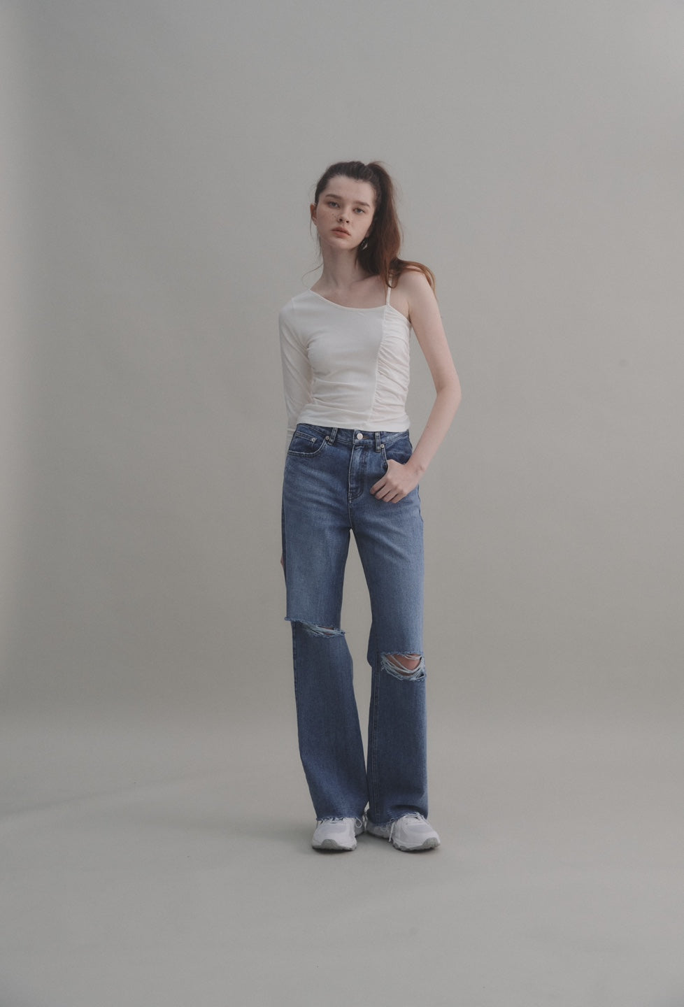 One shoulder top