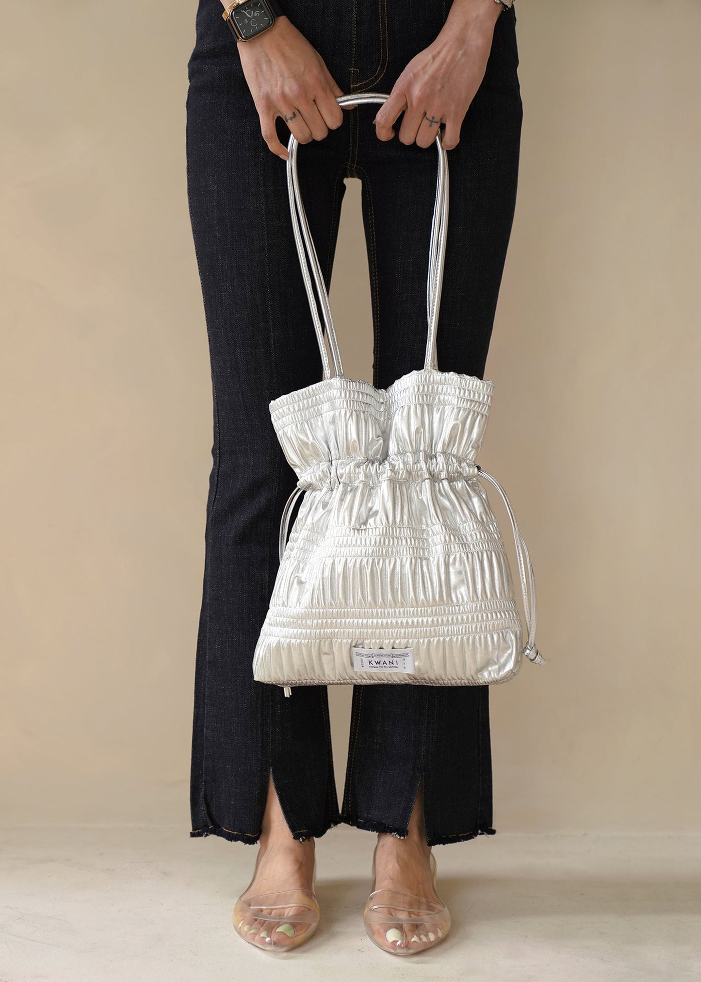 Crinkle Shoulder Bag_Silvery Silver